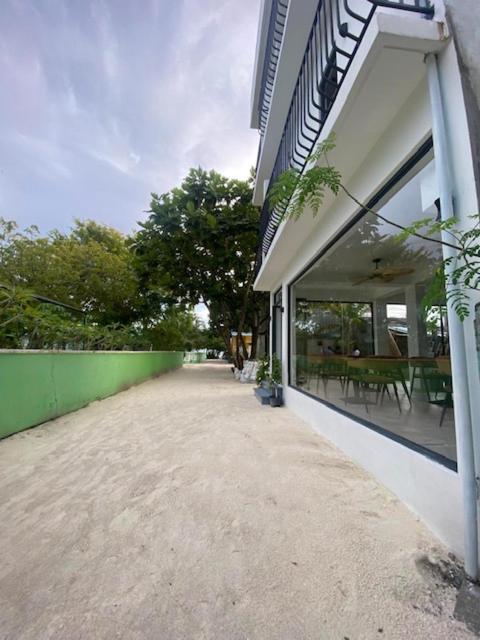 Kunaa Beach Inn Fulidhoo Eksteriør billede